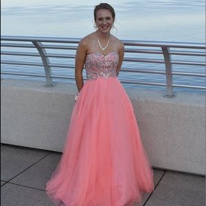 Prom dress
